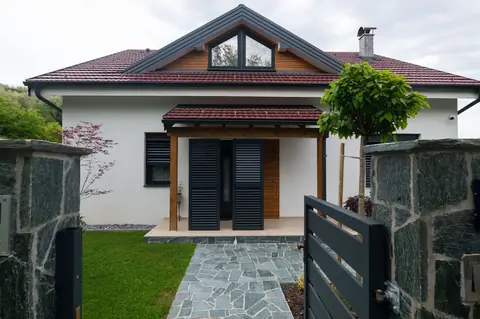Checklist été 2026 : 12 points à vérifier pour votre maison et votre jardin