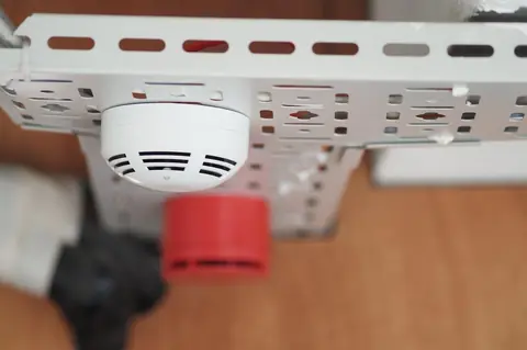 Top 5 détecteurs de fumée connectés compatibles normes françaises en 2025