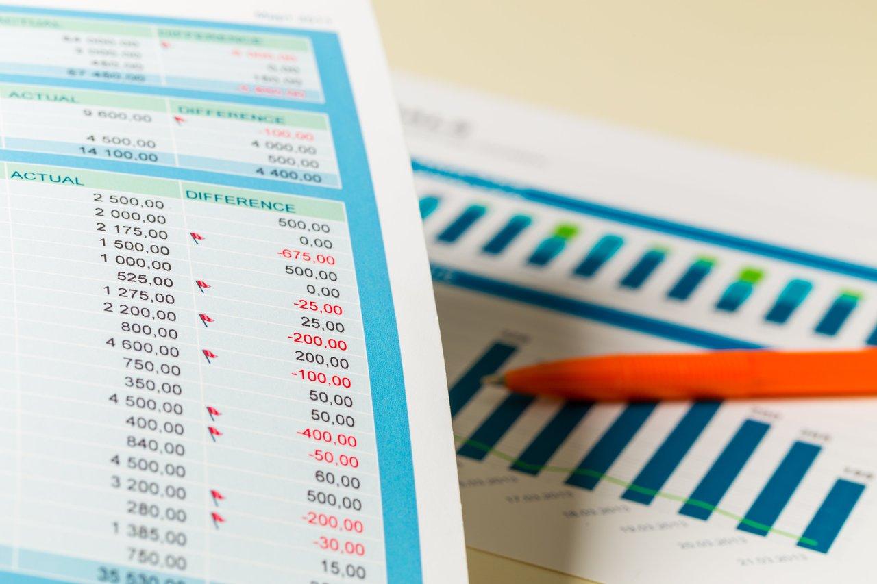 Graphique comparatif illustrant l'influence du profil et de la localisation sur le coût de l'assurance habitation.