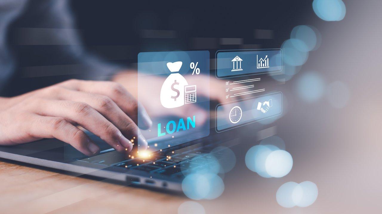 Interface d’un simulateur de capacité d’emprunt en ligne, facilitant le calcul pour débutants en finance.