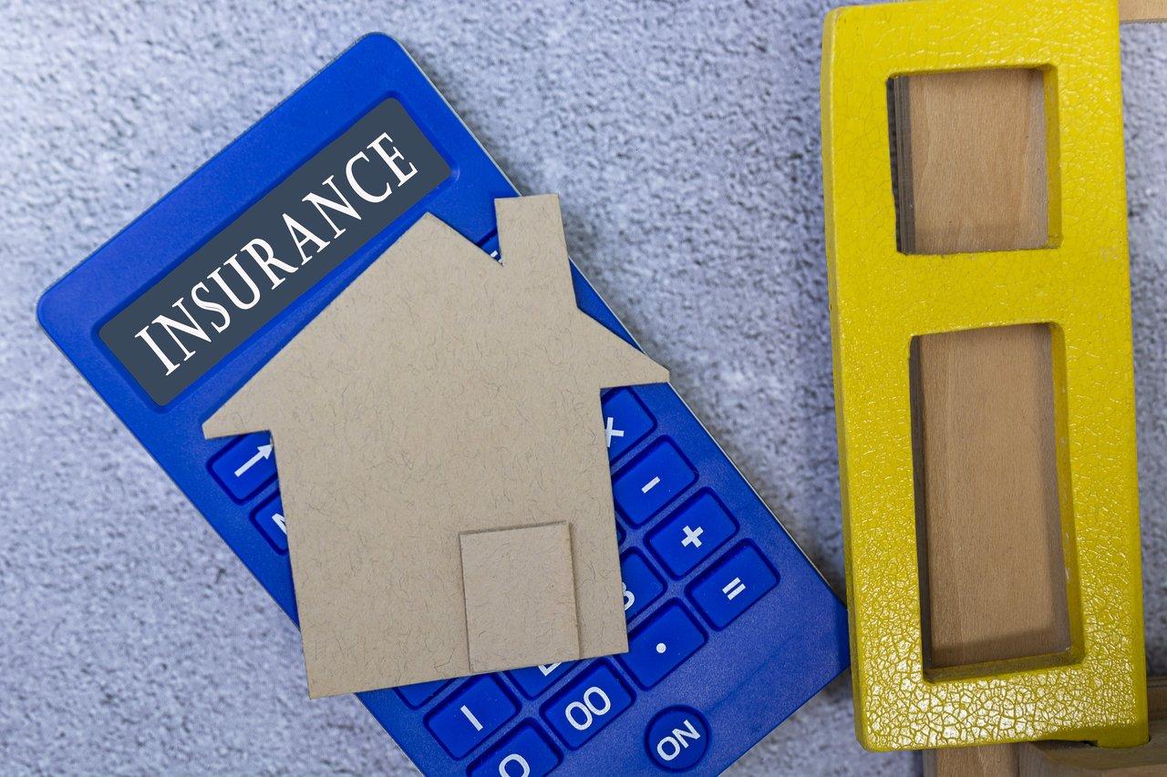 Tableau des garanties d'assurance emprunteur illustrant les options obligatoires et facultatives pour bien choisir sa couverture.