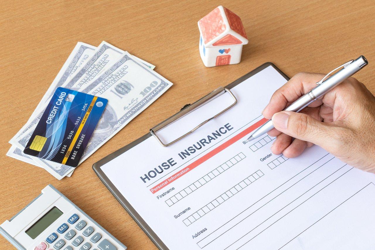 Tableau synthétique des coûts d'assurance habitation pour un primo-accédant en 2026.